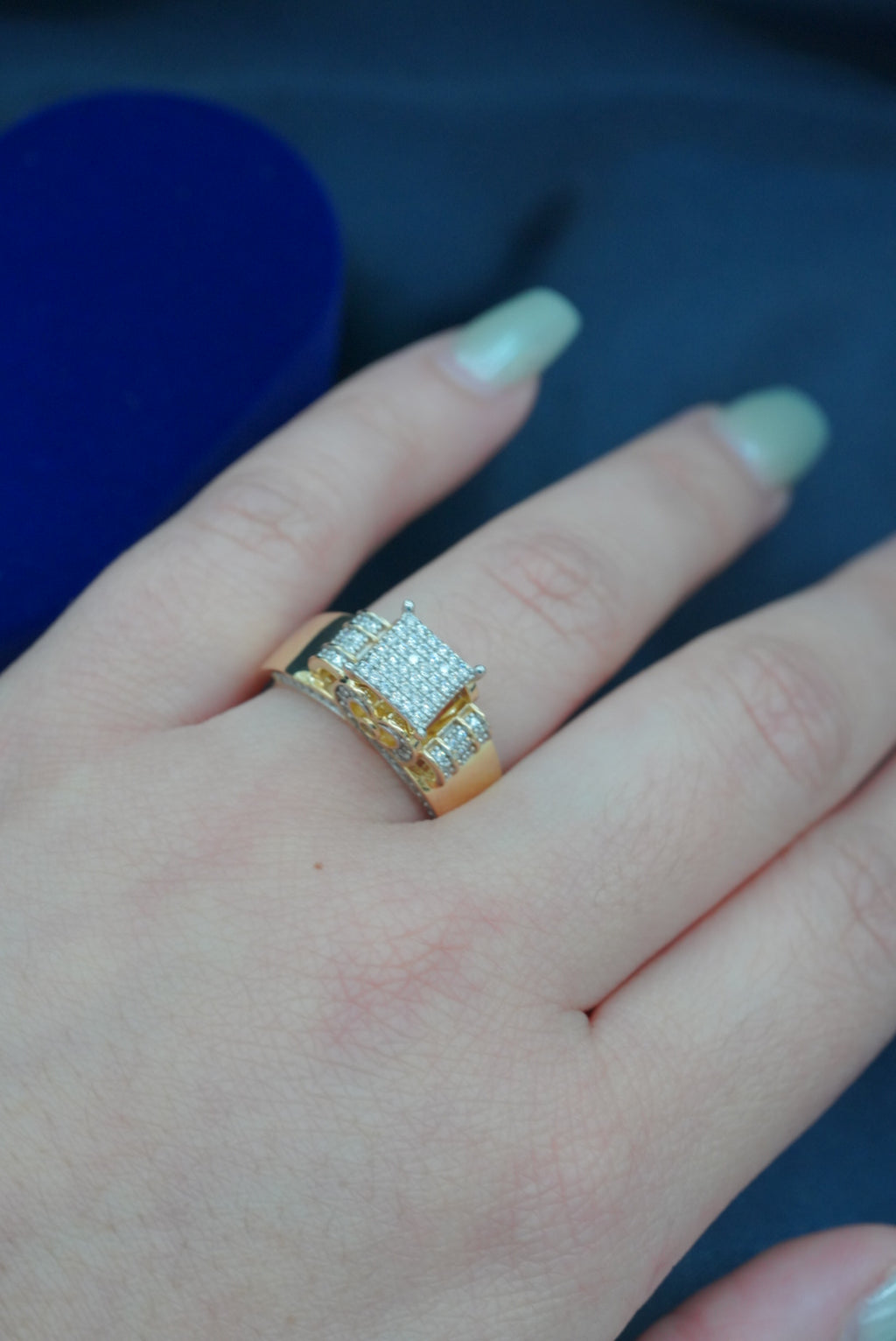 14k Gold Engagement Ring - Princess Cut