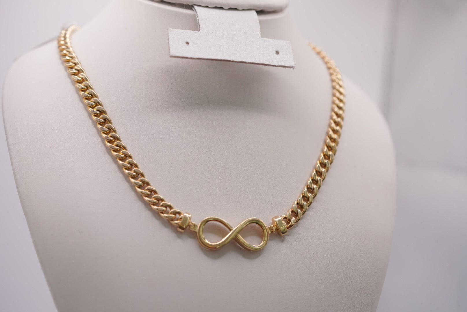 10K Gold "Infinity" Curb Link Necklace