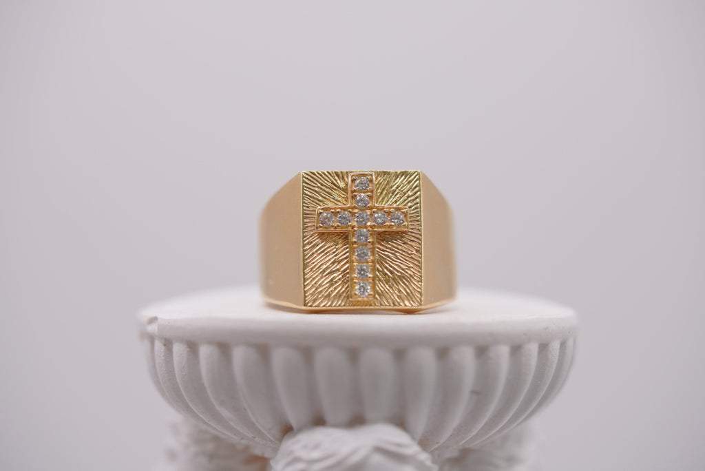 14k Gold Heavyweight Cross Signet Ring