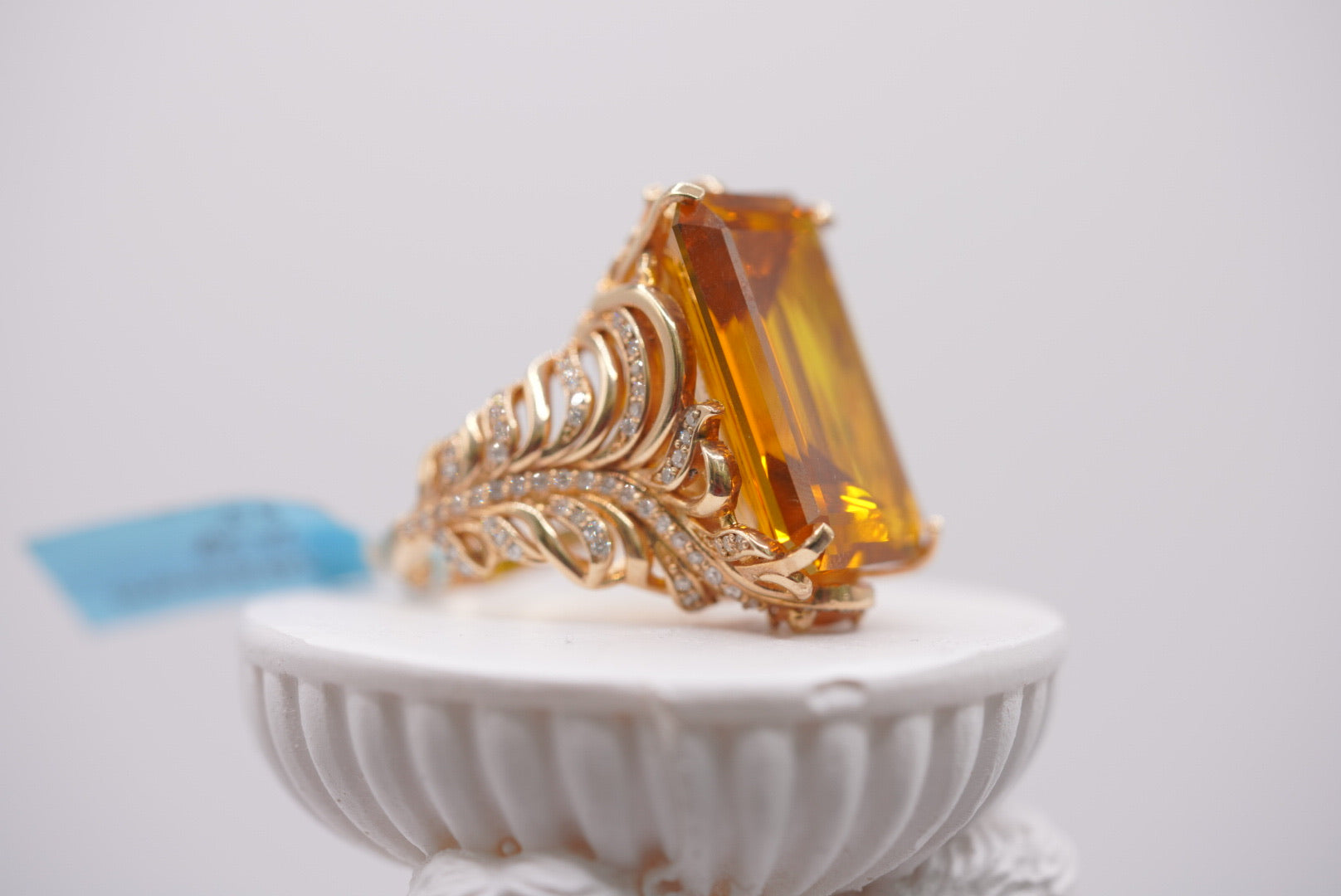 Grandeur 14K Gold Filigree Cocktail Ring