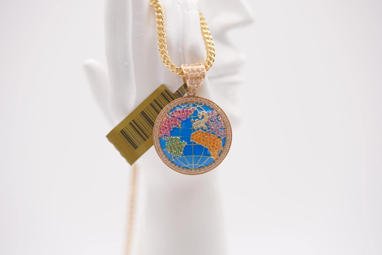 14K Gold Globe Pendant