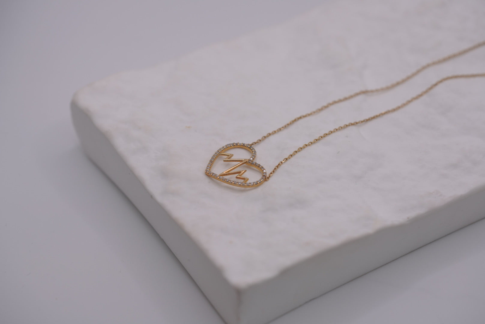 14K Gold Diamond Heartbeat Pulse Necklace