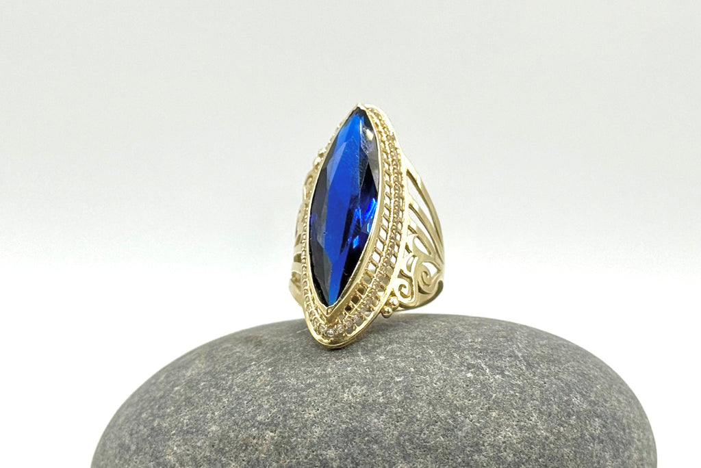 Stone Ring - Timeless Royalty