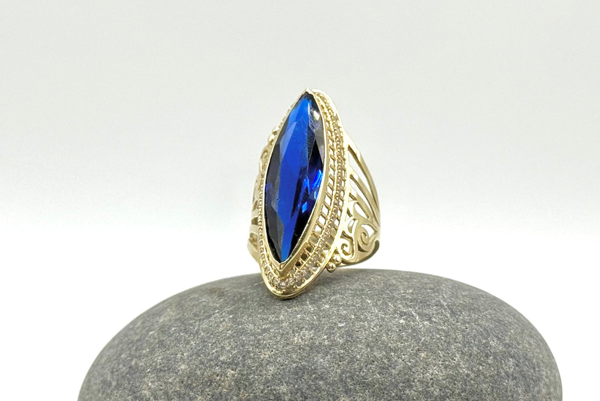 Stone Ring - Timeless Royalty