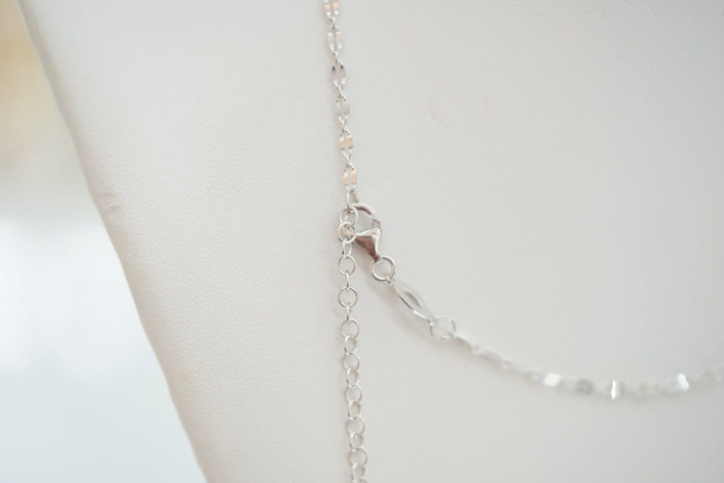 Shiny Silver Necklace - Purely Beauty